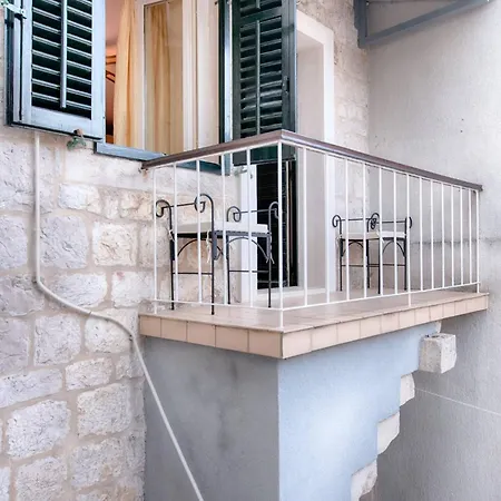 View Villa *